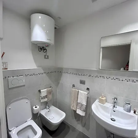 Via Verdi House * Piacenza